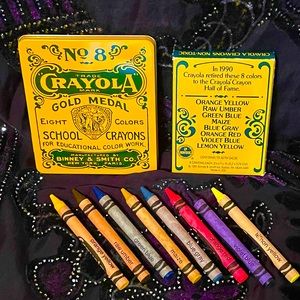 Binney & Smith CO. No. 8 CRAYOLA Gold Medal Tin with 8 retired color crayons.